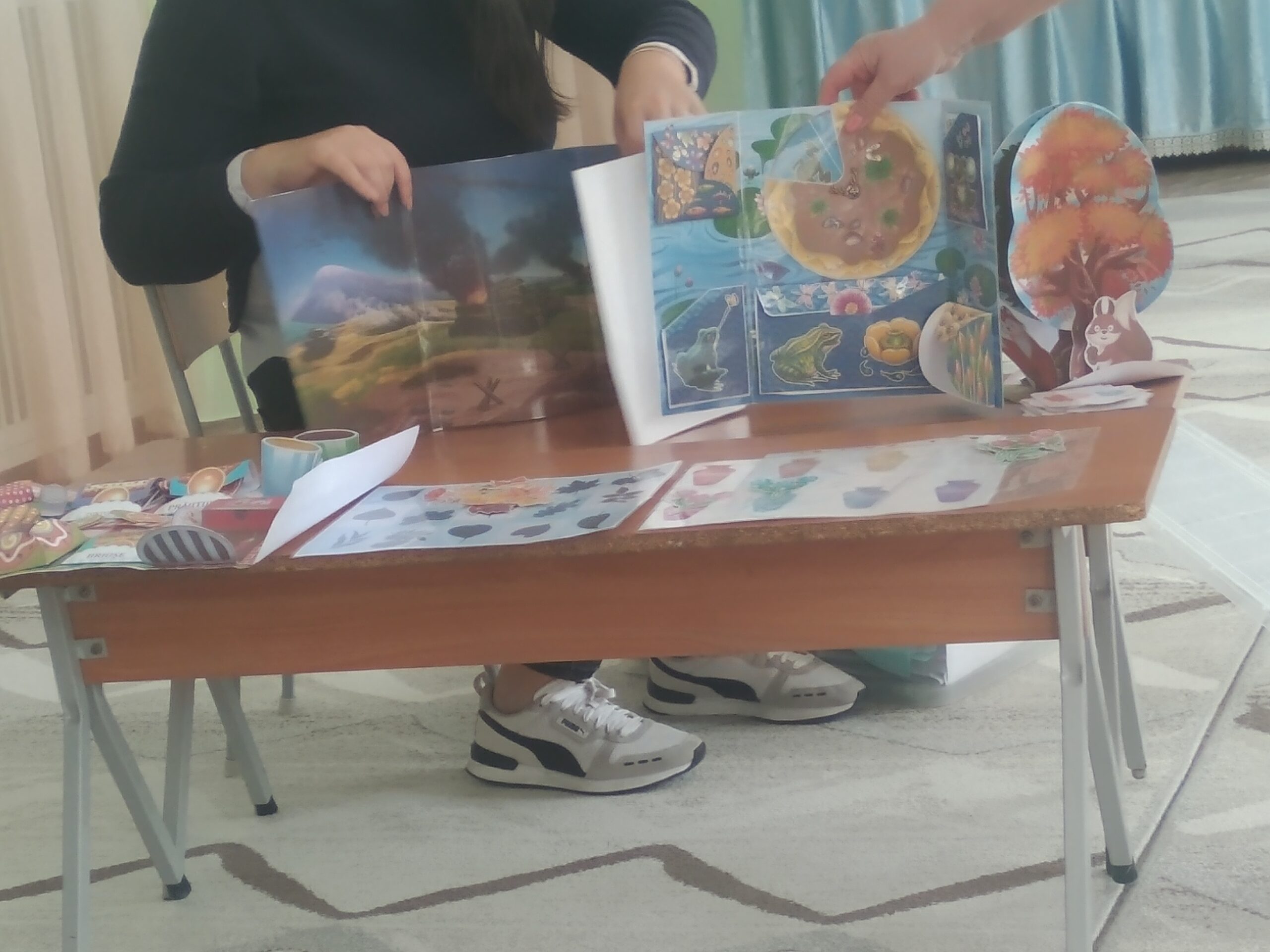 ? La grădiniță, jocul este activitatea fundamentală a copilului! Acesta influențează întreaga conduită și prefigurează personalitatea în plină formare a micuților.