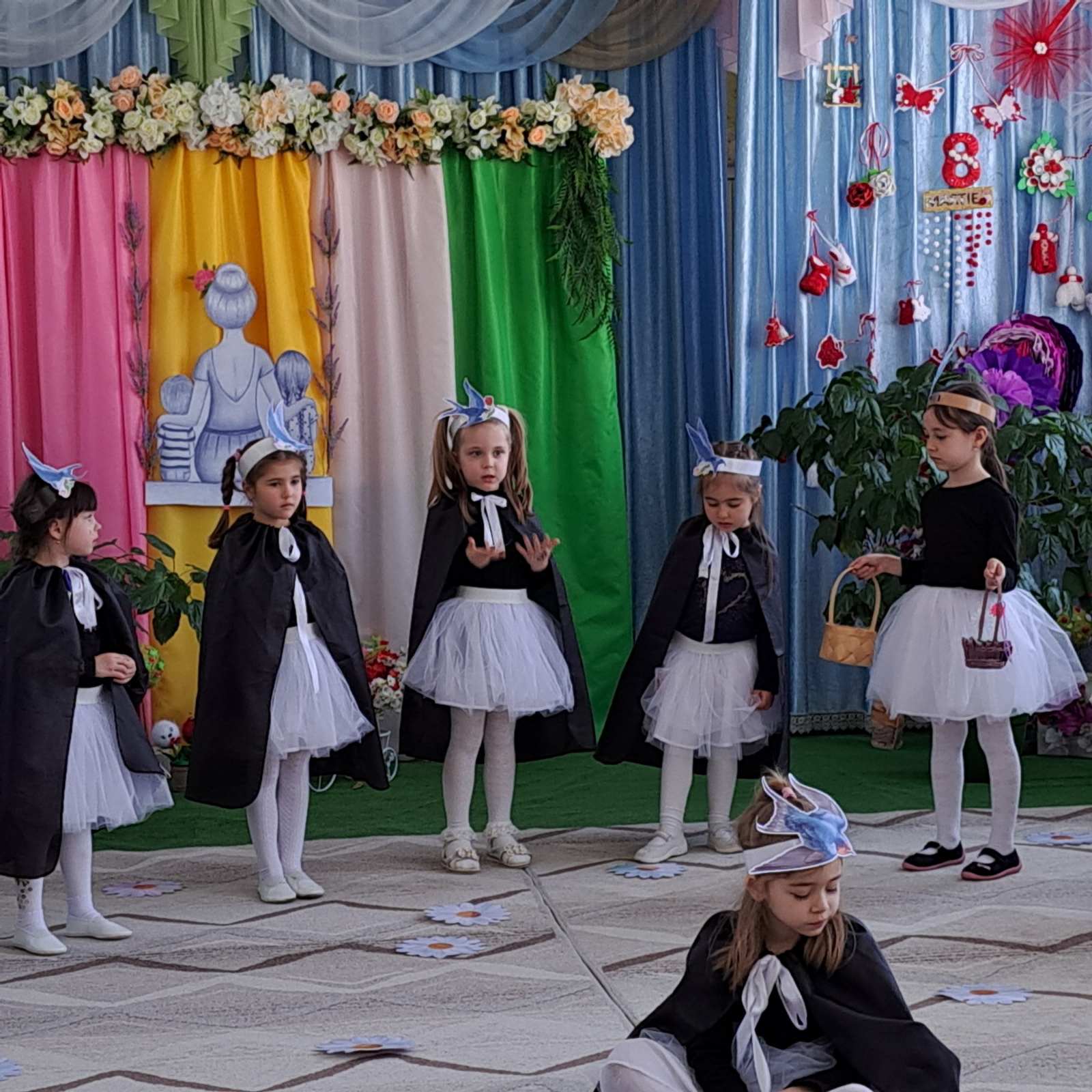 Poveștile au miez de înțelepciune și ne poartă pe aripi de visare spre tărâmul unde personajele pitorești ne învață că binele învinge întotdeauna